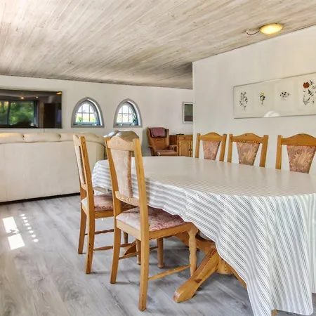 Aku - 24km From The Sea By Interhome بيت للعطل Højer
